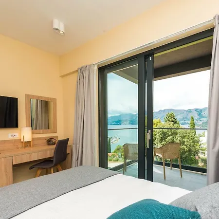 Seventh 4* تْسافتات