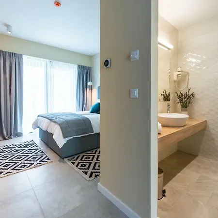 Hotel Seventh